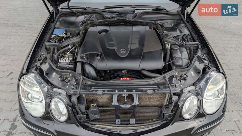 Седан Mercedes-Benz E-Class 2007 в Тернополе