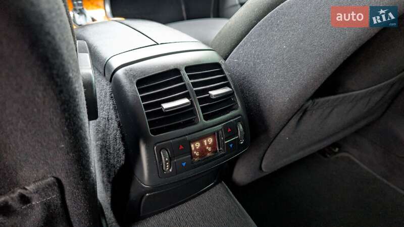 Седан Mercedes-Benz E-Class 2007 в Тернополе