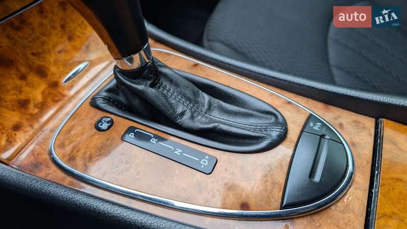 Седан Mercedes-Benz E-Class 2007 в Тернополе