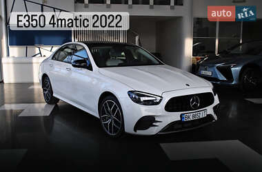 Седан Mercedes-Benz E-Class 2022 в Ровно