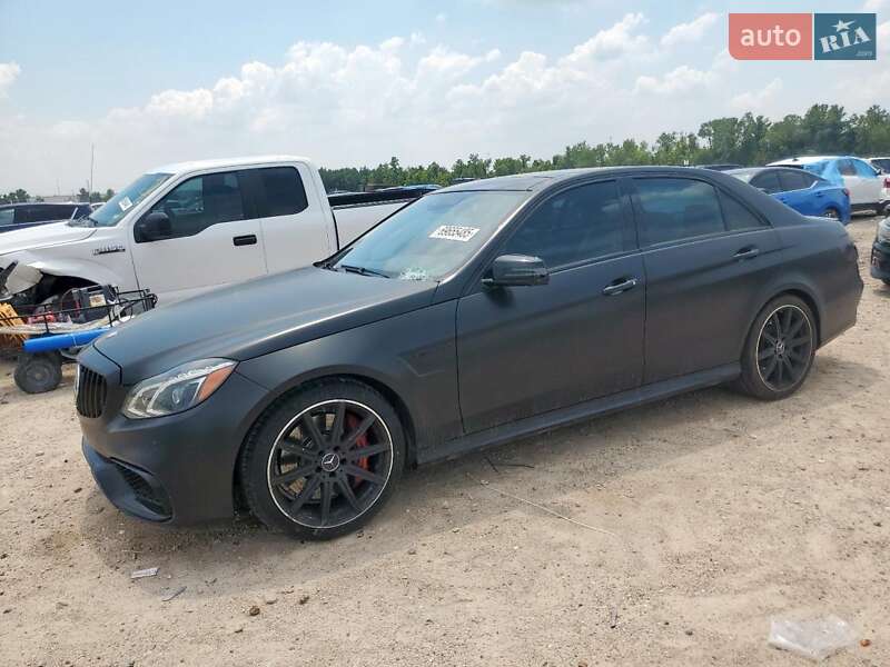 Mercedes-Benz E-Class 2014