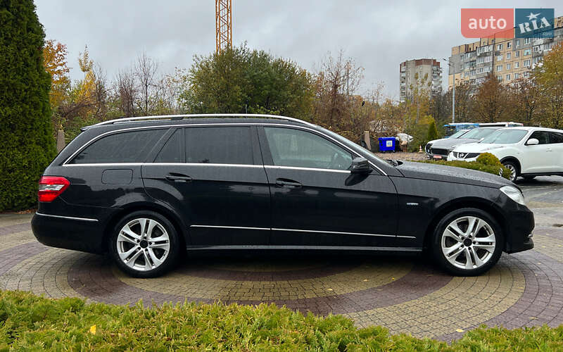 Універсал Mercedes-Benz E-Class 2011 в Львові