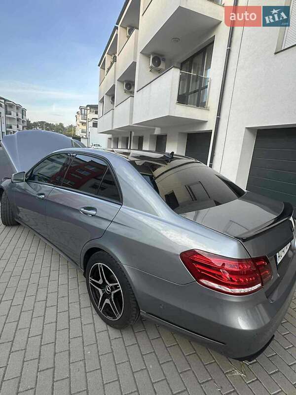 Седан Mercedes-Benz E-Class 2014 в Береговому