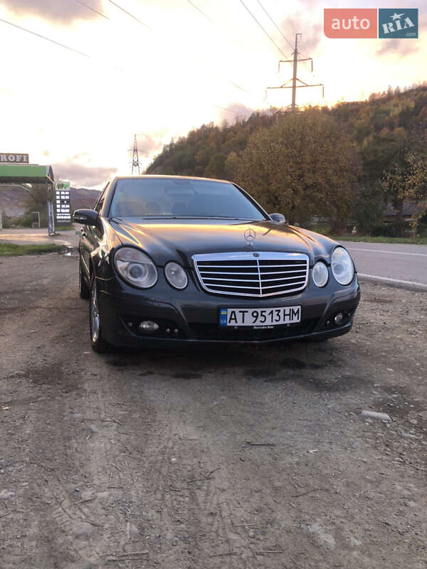 Седан Mercedes-Benz E-Class 2005 в Косове фото 6 Седан Mercedes-Benz E-Class 2005 в Косове