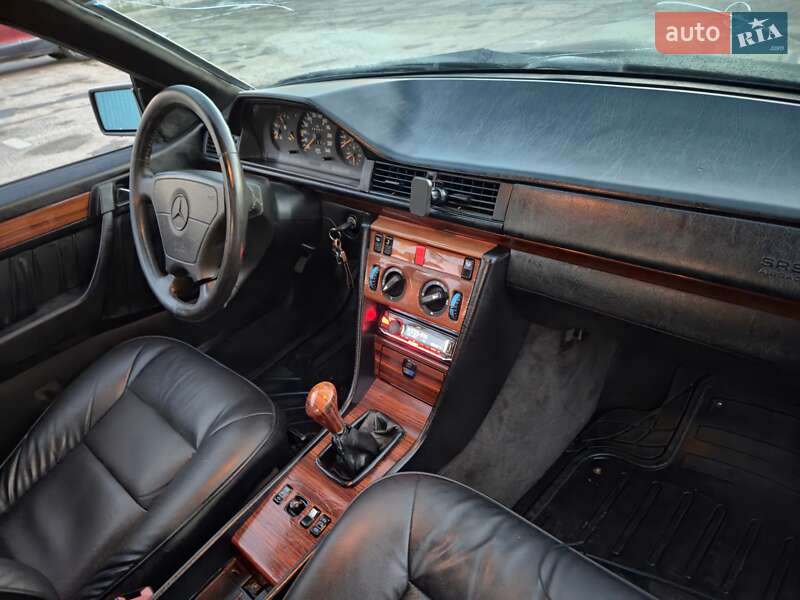 Купе Mercedes-Benz E-Class 1995 в Харькове