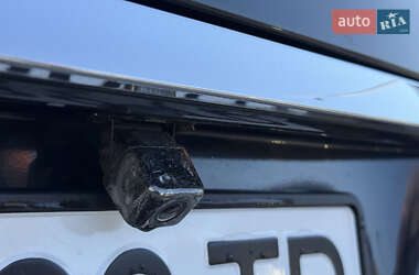 Седан Mercedes-Benz E-Class 2007 в  фото 11 Седан Mercedes-Benz E-Class 2007 в