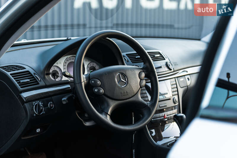Седан Mercedes-Benz E-Class 2006 в Мукачевому фото 26 Седан Mercedes-Benz E-Class 2006 в Мукачевому