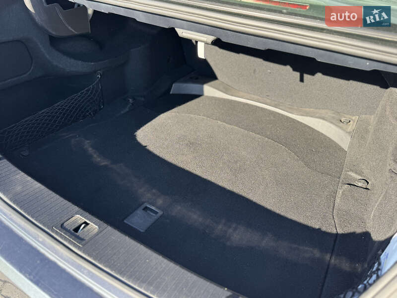 Седан Mercedes-Benz E-Class 2012 в Львові фото 52 Седан Mercedes-Benz E-Class 2012 в Львові