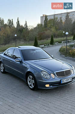 Седан Mercedes-Benz E-Class 2004 в Кам'янець-Подільському