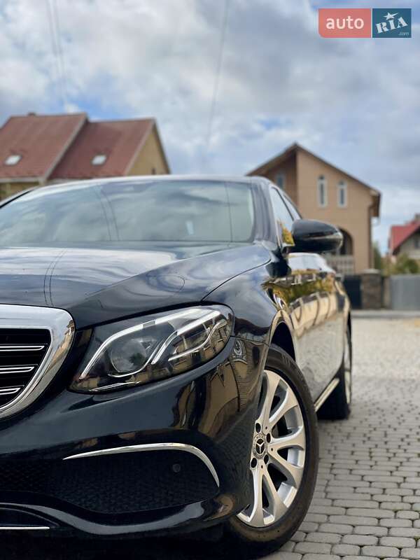 Седан Mercedes-Benz E-Class 2017 в Мукачевому фото 9 Седан Mercedes-Benz E-Class 2017 в Мукачевому