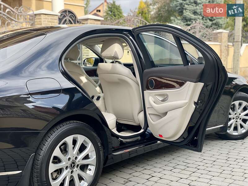 Седан Mercedes-Benz E-Class 2017 в Мукачевому фото 21 Седан Mercedes-Benz E-Class 2017 в Мукачевому