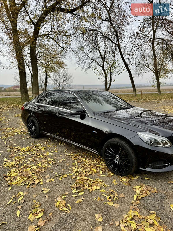 Седан Mercedes-Benz E-Class 2015 в Чернівцях фото 6 Седан Mercedes-Benz E-Class 2015 в Чернівцях