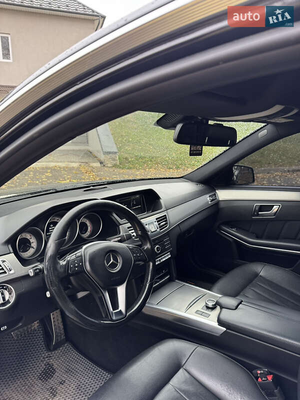 Седан Mercedes-Benz E-Class 2015 в Чернівцях фото 14 Седан Mercedes-Benz E-Class 2015 в Чернівцях