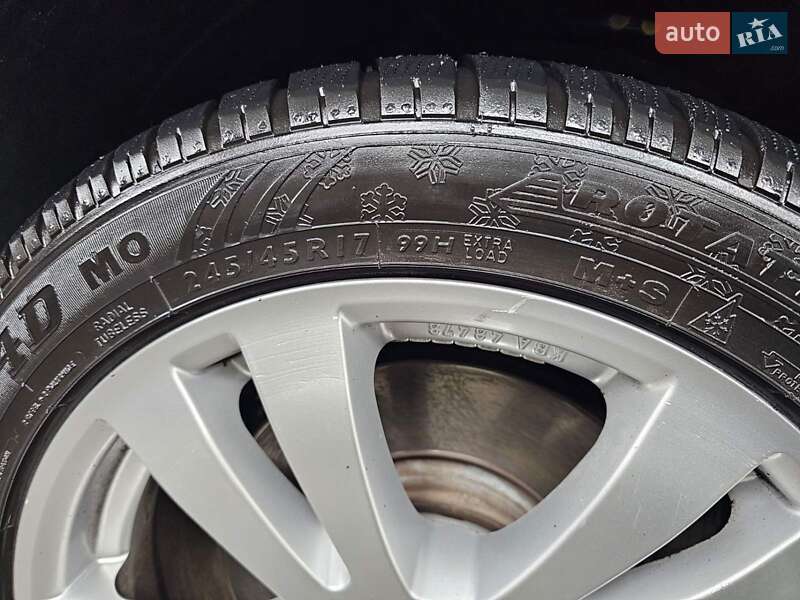 Универсал Mercedes-Benz E-Class 2012 в Львове