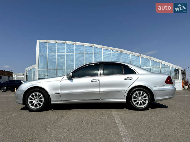 Седан Mercedes-Benz E-Class 2008 в Киеве