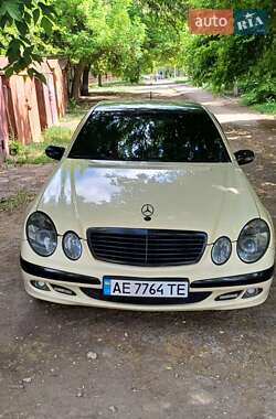 Седан Mercedes-Benz E-Class 2005 в Кривому Розі