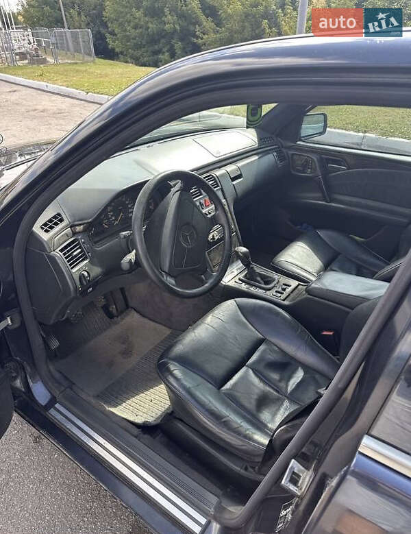 Седан Mercedes-Benz E-Class 1999 в Києві фото 4 Седан Mercedes-Benz E-Class 1999 в Києві