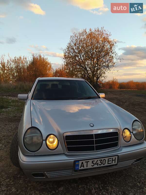 Седан Mercedes-Benz E-Class 1998 в Івано-Франківську фото Седан Mercedes-Benz E-Class 1998 в Івано-Франківську