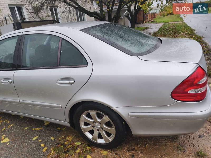 Седан Mercedes-Benz E-Class 2004 в Чернигове фото 9 Седан Mercedes-Benz E-Class 2004 в Чернигове