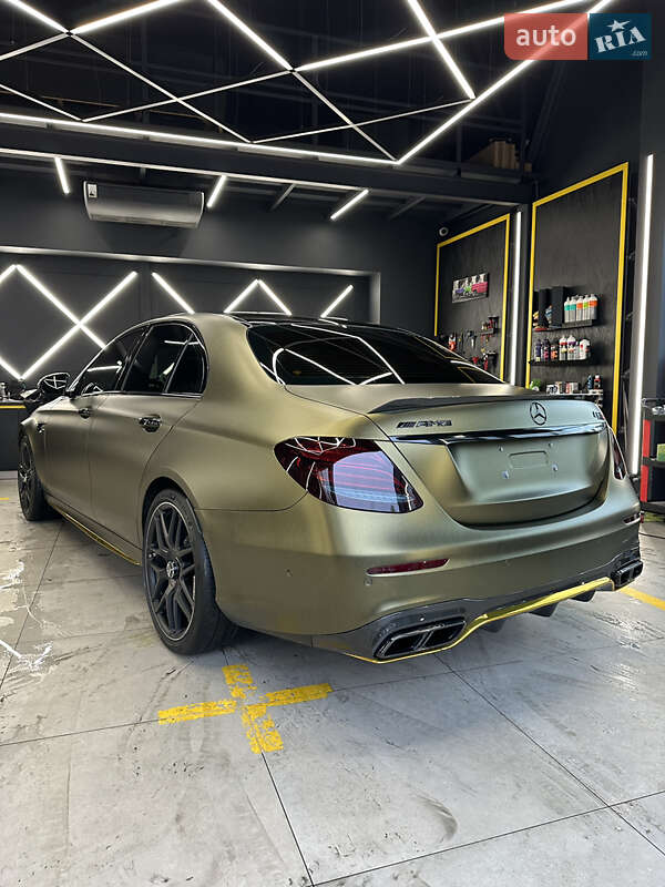 Седан Mercedes-Benz E-Class 2018 в Киеве фото 27 Седан Mercedes-Benz E-Class 2018 в Киеве