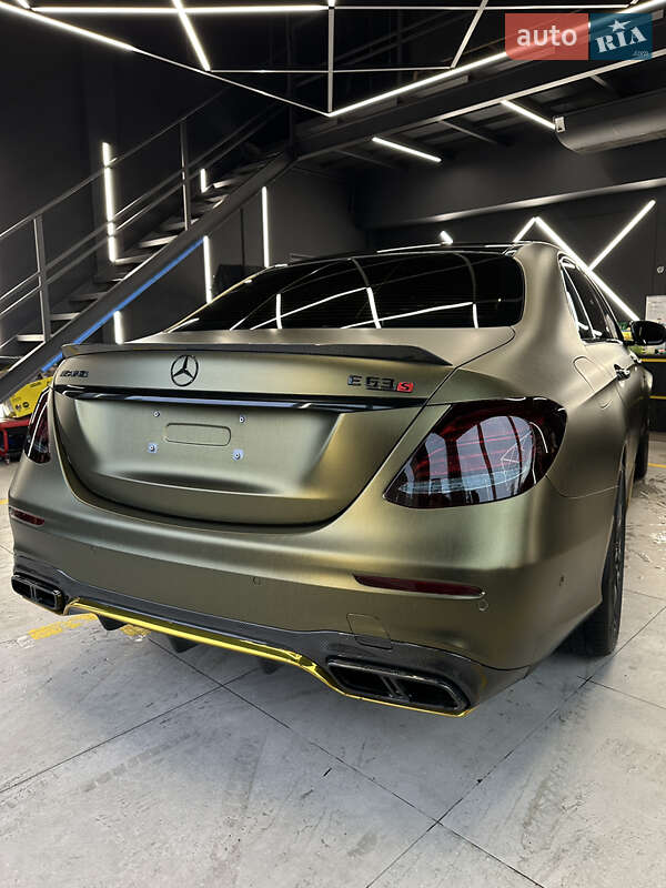 Седан Mercedes-Benz E-Class 2018 в Киеве фото 33 Седан Mercedes-Benz E-Class 2018 в Киеве