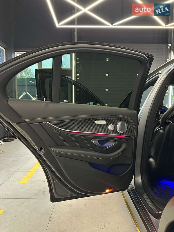 Седан Mercedes-Benz E-Class 2018 в Киеве фото 53 Седан Mercedes-Benz E-Class 2018 в Киеве