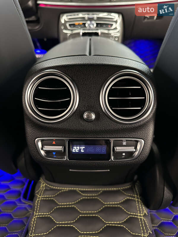 Седан Mercedes-Benz E-Class 2018 в Киеве фото 70 Седан Mercedes-Benz E-Class 2018 в Киеве