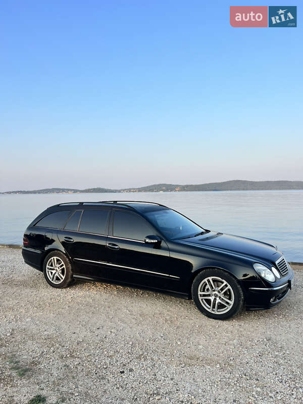 Універсал Mercedes-Benz E-Class 2004 в Ужгороді фото 5 Універсал Mercedes-Benz E-Class 2004 в Ужгороді