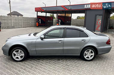 Седан Mercedes-Benz E-Class 2005 в  фото 3 Седан Mercedes-Benz E-Class 2005 в