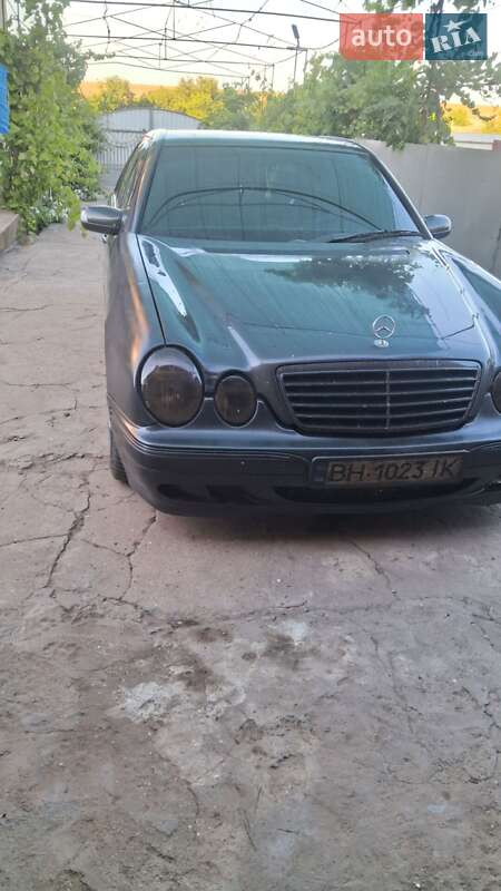 Седан Mercedes-Benz E-Class 2002 в Белгороде-Днестровском фото Седан Mercedes-Benz E-Class 2002 в Белгороде-Днестровском