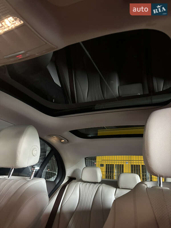 Седан Mercedes-Benz E-Class 2016 в Киеве