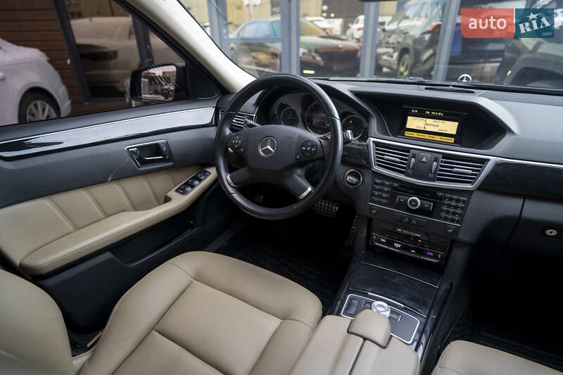Седан Mercedes-Benz E-Class 2010 в Киеве фото 17 Седан Mercedes-Benz E-Class 2010 в Киеве