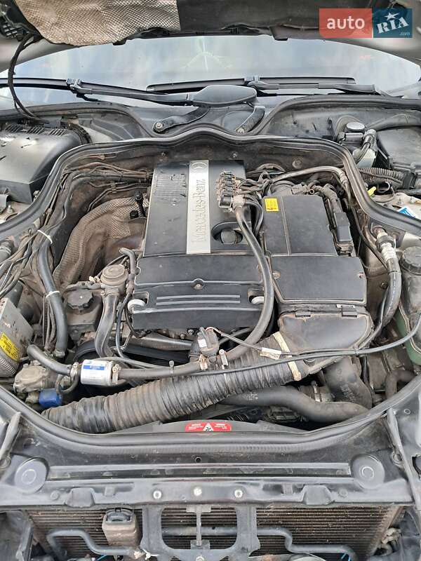 Седан Mercedes-Benz E-Class 2003 в Лохвиці фото 14 Седан Mercedes-Benz E-Class 2003 в Лохвиці