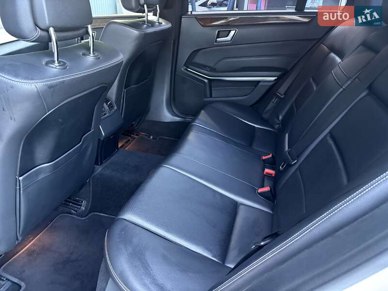Седан Mercedes-Benz E-Class 2014 в Одессе фото 16 Седан Mercedes-Benz E-Class 2014 в Одессе