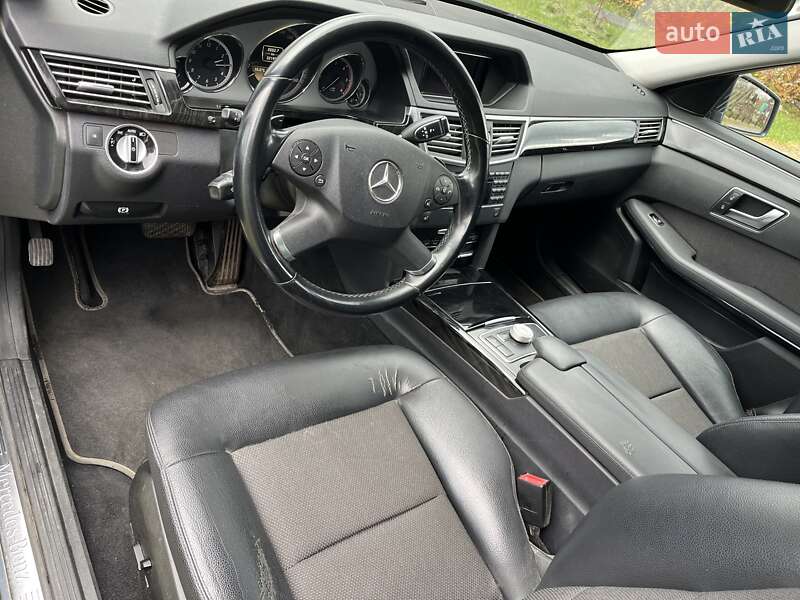 Універсал Mercedes-Benz E-Class 2012 в Львові фото 5 Універсал Mercedes-Benz E-Class 2012 в Львові