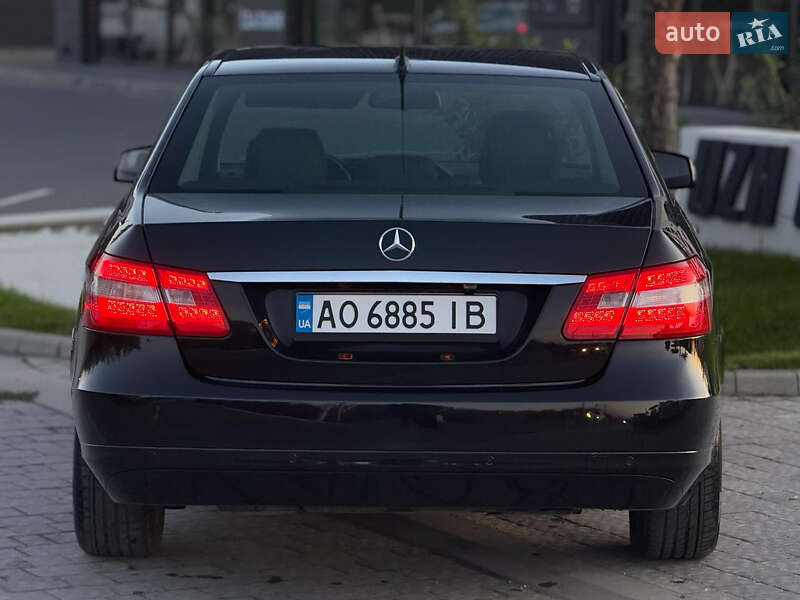 Седан Mercedes-Benz E-Class 2010 в Ужгороде фото 3 Седан Mercedes-Benz E-Class 2010 в Ужгороде