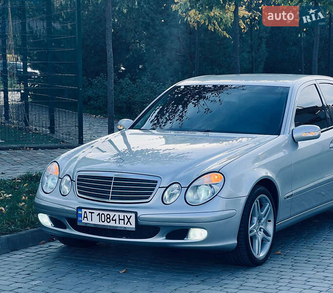 Седан Mercedes-Benz E-Class 2004 в Ивано-Франковске