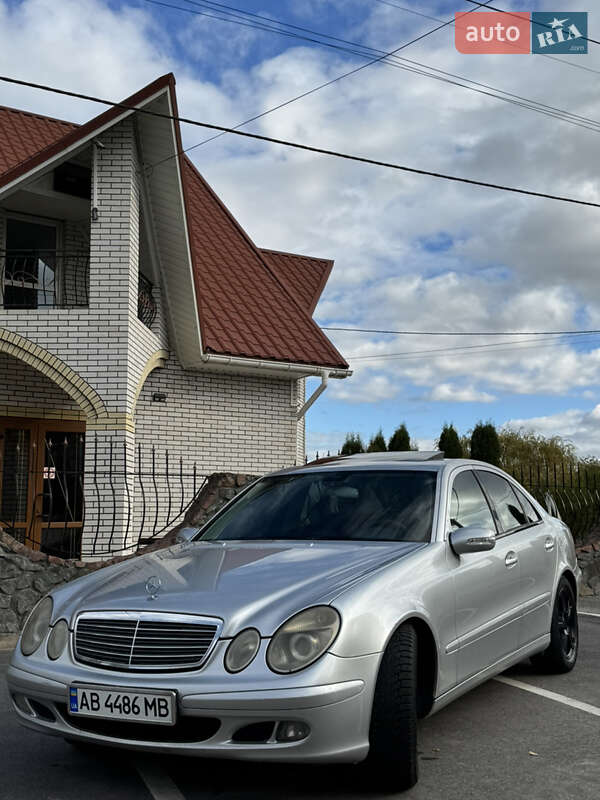 Седан Mercedes-Benz E-Class 2004 в Вінниці