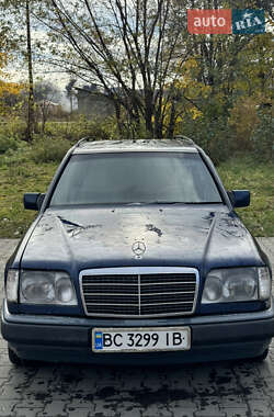 Универсал Mercedes-Benz E-Class 1996 в Бориславе