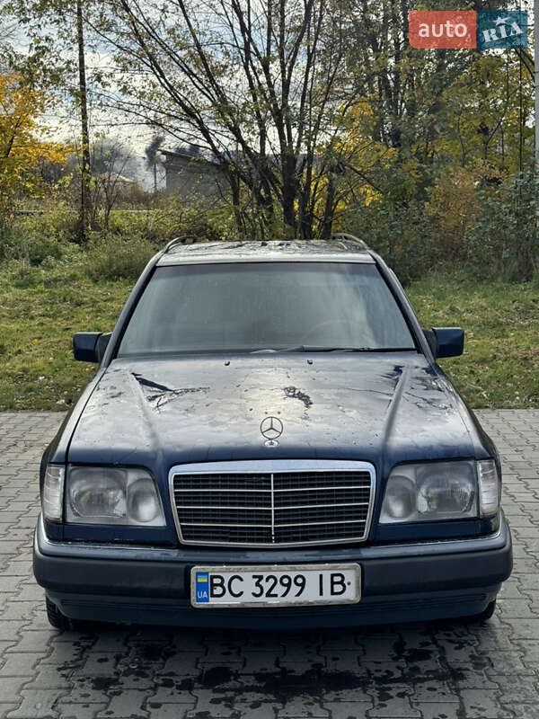 Универсал Mercedes-Benz E-Class 1996 в Бориславе