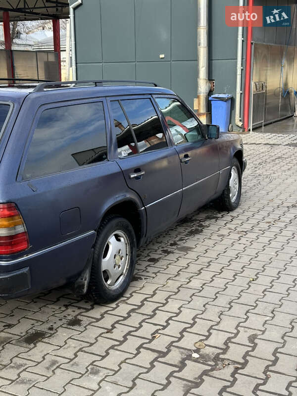 Универсал Mercedes-Benz E-Class 1996 в Бориславе