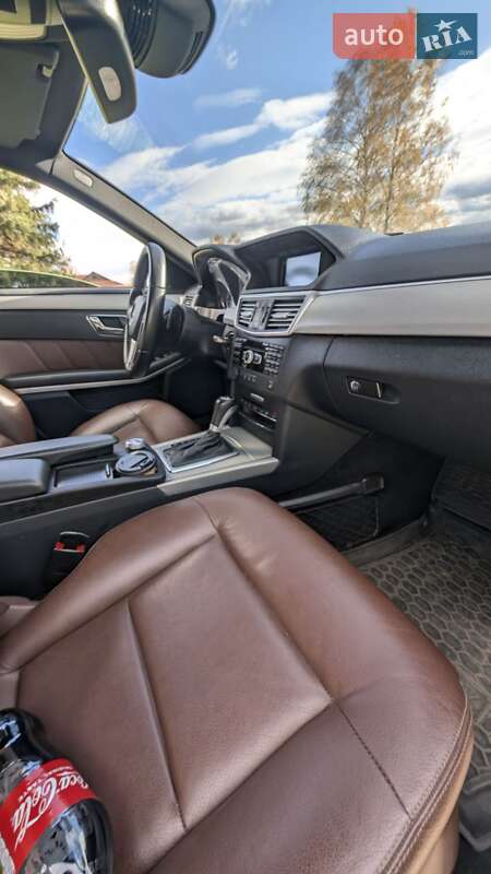 Седан Mercedes-Benz E-Class 2009 в Ивано-Франковске фото 26 Седан Mercedes-Benz E-Class 2009 в Ивано-Франковске