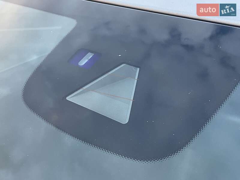 Седан Mercedes-Benz E-Class 2013 в Киеве фото 27 Седан Mercedes-Benz E-Class 2013 в Киеве