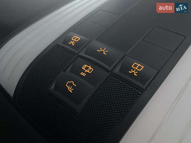 Седан Mercedes-Benz E-Class 2013 в Киеве фото 47 Седан Mercedes-Benz E-Class 2013 в Киеве