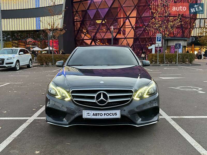Седан Mercedes-Benz E-Class 2014 в Киеве