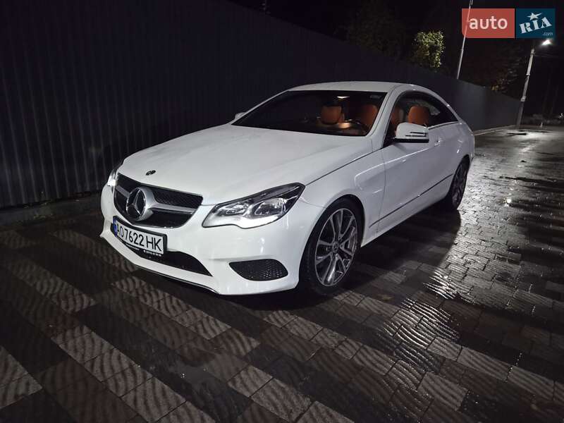 Купе Mercedes-Benz E-Class 2013 в Ужгороді