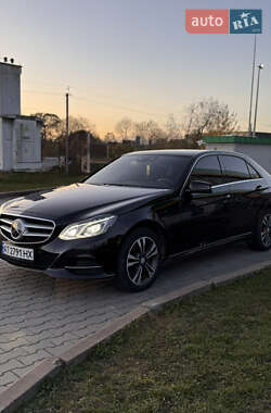 Седан Mercedes-Benz E-Class 2014 в Городенці