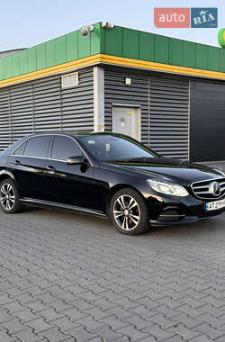 Седан Mercedes-Benz E-Class 2014 в Городенці