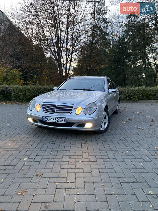 Mercedes-Benz E-Class 2002 Mercedes-Benz E-Class 2002