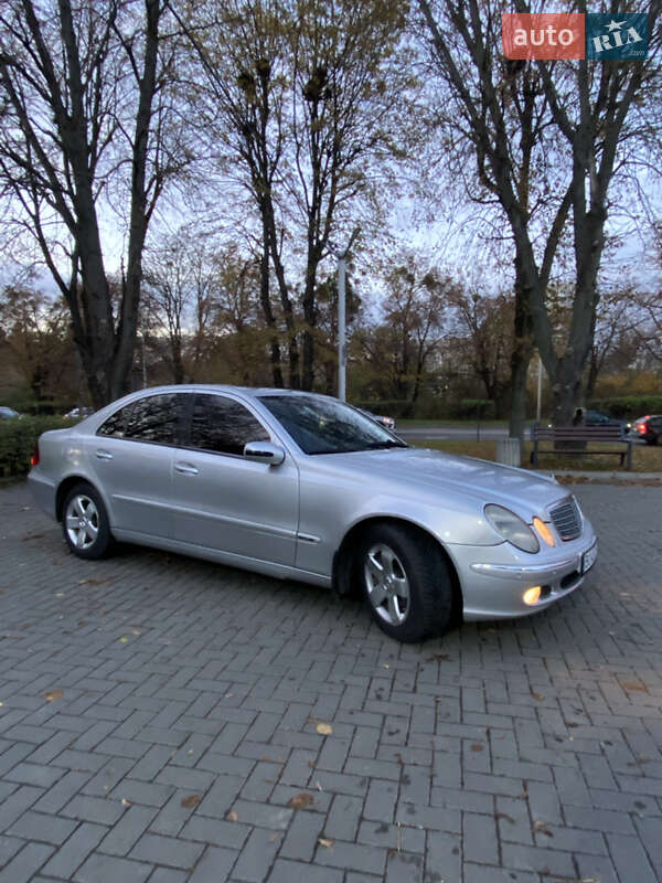Седан Mercedes-Benz E-Class 2002 в Львове фото 8 Седан Mercedes-Benz E-Class 2002 в Львове